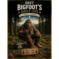 🦶 Calendrier 2027 La Vie Quotidienne de Bigfoot 🌲😄 - 12 Illustrations Exclusives | Format A4 | Papier Premium | Reliure Spirale | Cadeau Parfait | 50% DE RÉDUCTION