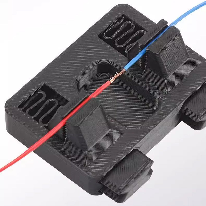 Wire crimping tool