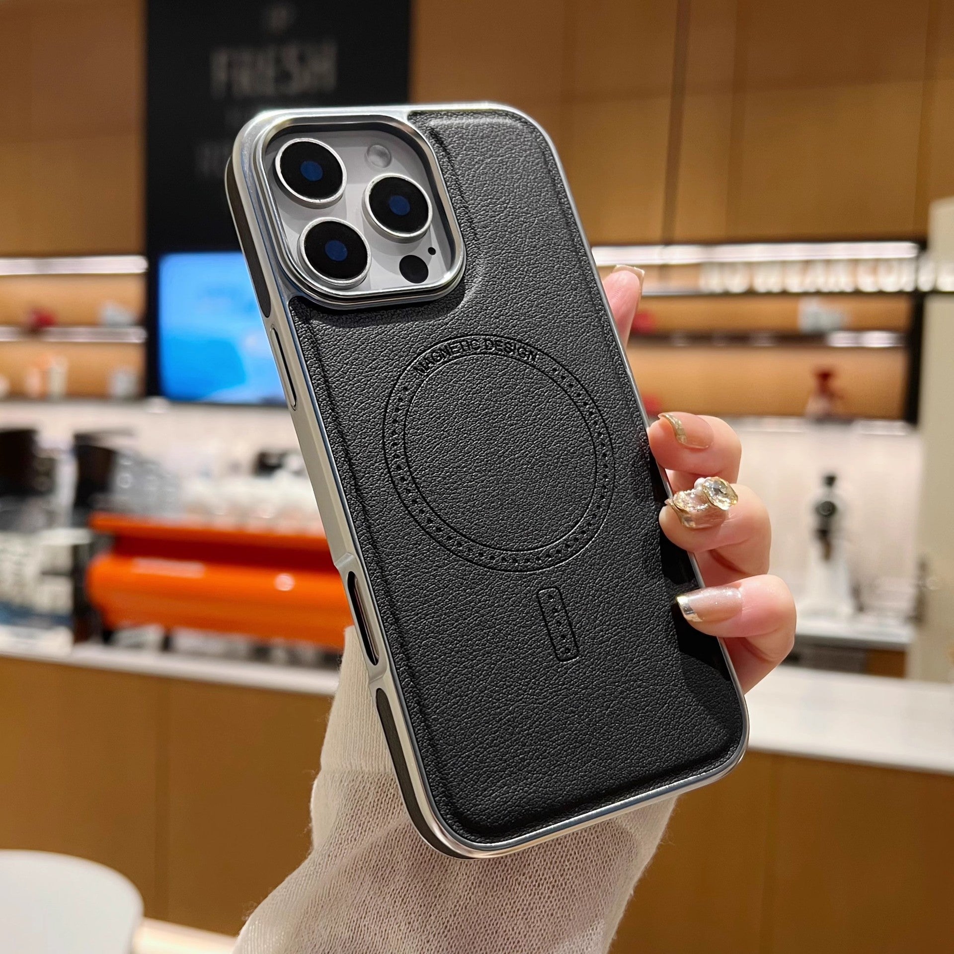 Coque en cuir avec recharge magnétique pour iPhone