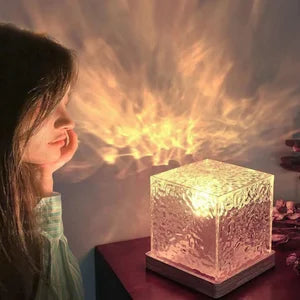 🎁 Projecteur d'ondes rotatives - Effet océan dynamique, 16 couleurs changeantes, parfait pour les soins de bébé et la décoration de chambre d'enfant 🌙🚤💫