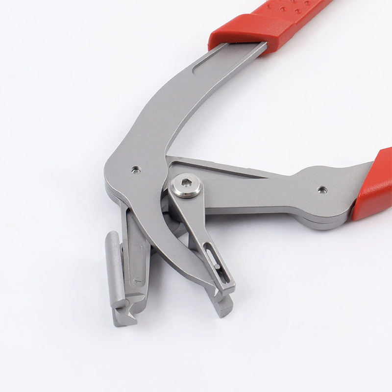 🔧 Pince Professionnelle pour Retrait de Clips Auto 🚗 – Multifonctionnelle, Ergonomique, Sans Dommage pour la Peinture et les Garnitures – Acier Haute Résistance 🛡️