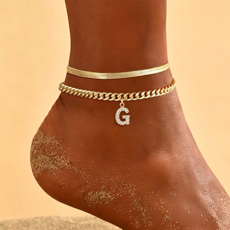 ✨💛 Chaîne de Cheville Dorée Personnalisable avec Initiale – Très Légère en Alliage, Empilable, 26 Lettres – Bijou d'Été Élégant pour Femme 🏖️🔗