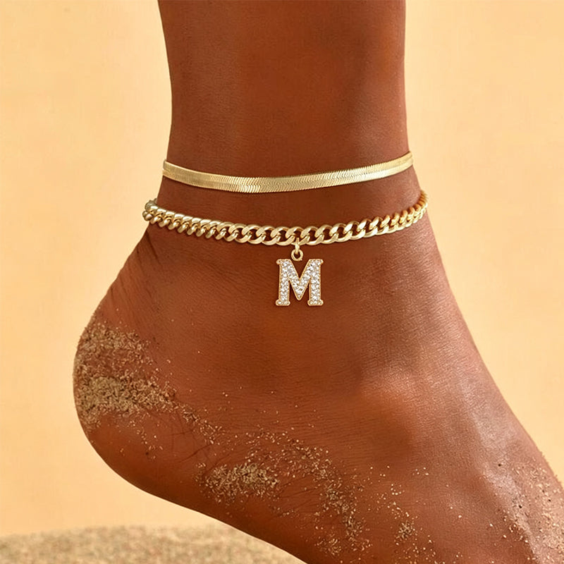 ✨💛 Chaîne de Cheville Dorée Personnalisable avec Initiale – Très Légère en Alliage, Empilable, 26 Lettres – Bijou d'Été Élégant pour Femme 🏖️🔗