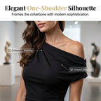 👗✨ Mini-robe asymétrique froncée sur le côté 🔥 – Tissu stretch doux, silhouette flatteuse, parfaite pour les cocktails et les soirées élégantes 🌟